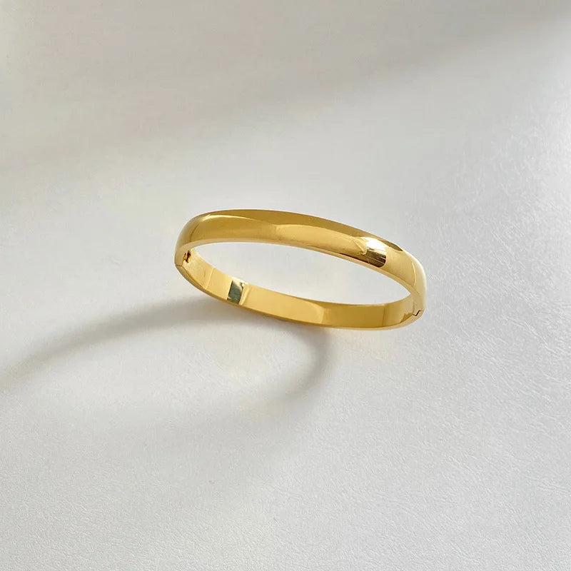Fjorna | Women's Bracelet Gold Stainless Steel Adjustable Cuff 9
