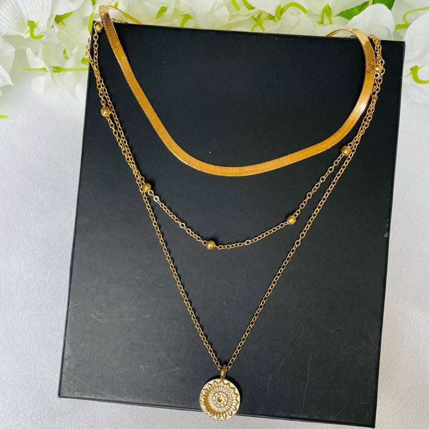 Fjorna | Women's Layered Necklace Set Gold 18k Plated Metal 2