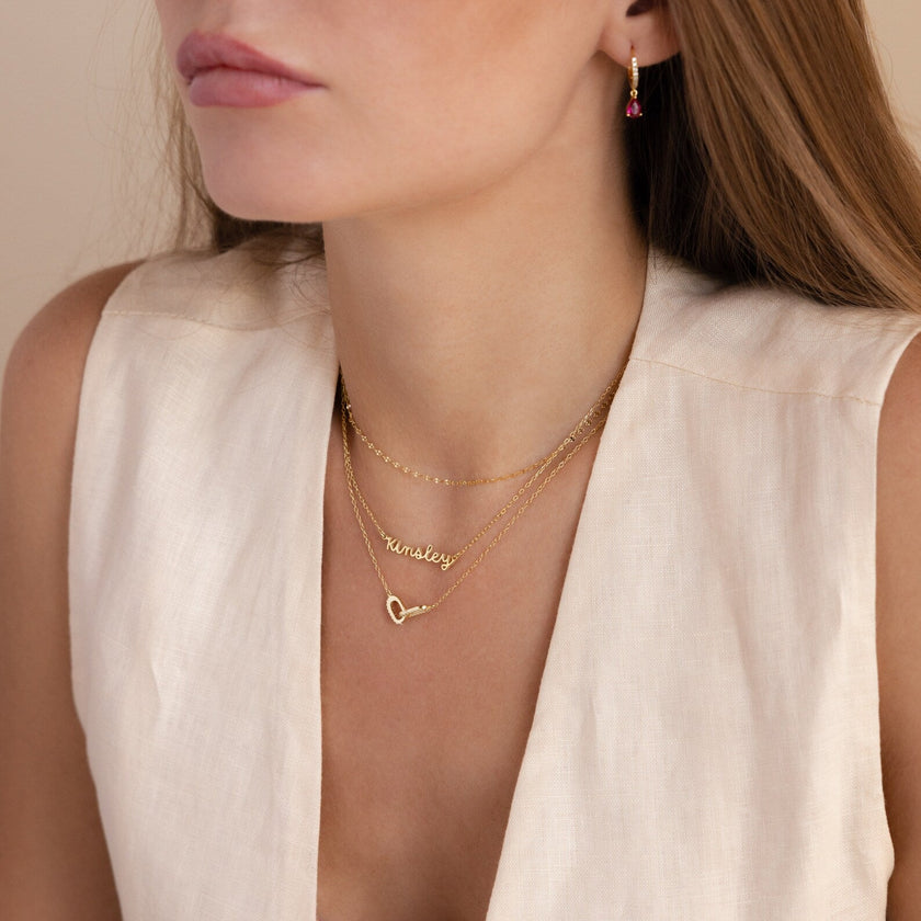 Iselin | Tiny Dream Name Necklace in Gold or Silver