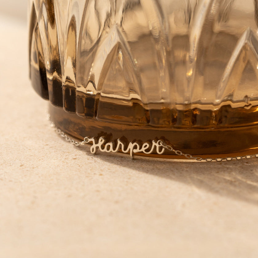 Iselin | Tiny Dream Name Necklace in Gold or Silver