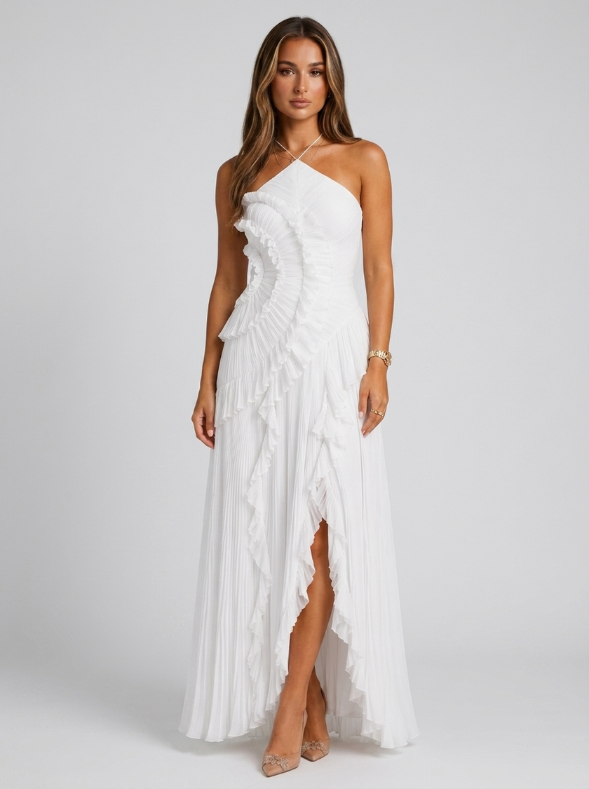FJØRNA women's pleated halter maxi dress with ruffles, ideal for wedding guests, in a stylish and elegant design.
