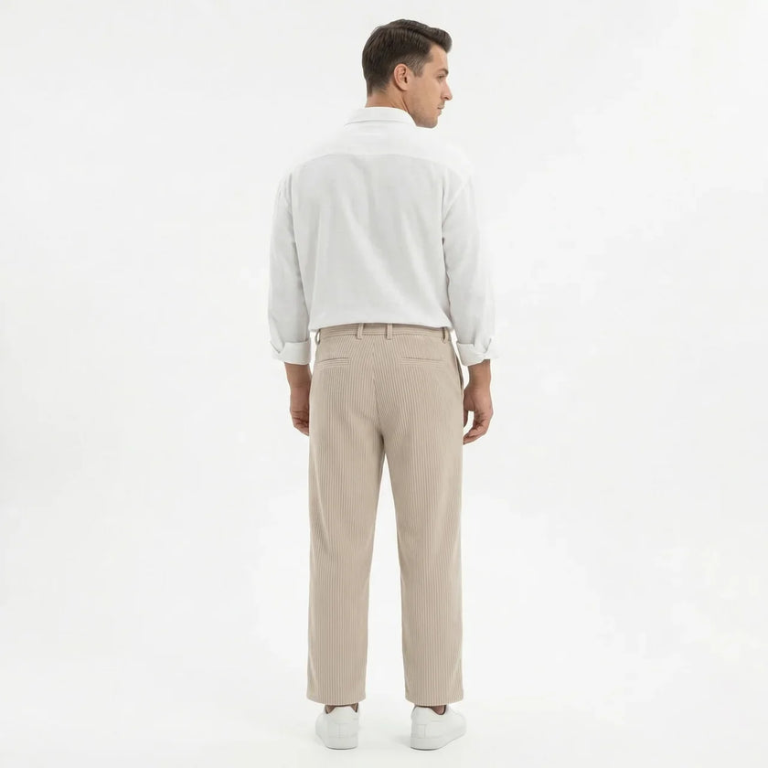 Men's wide leg summer pants by FJØRNA, beige casual men's pants with relaxed fit and lightweight fabric for warm weather.