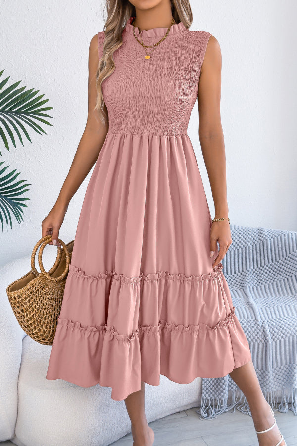 FJØRNA solid color sleeveless casual midi dress with tucked patchwork design, perfect for comfortable everyday wear