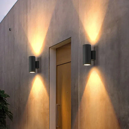 AlumiBright | Aluminium Wall Lamp - FJØRNA