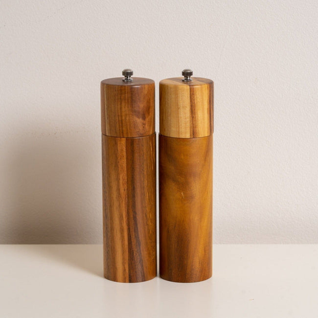 Rheta - Salt and Pepper Mill set made of Acacia Wood
