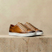 FJØRNA women's leather shoes featuring classic design with smooth black leather and comfortable sole.