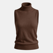 FJØRNA men's knit turtleneck top, cozy and stylish, shown in a close-up image highlighting its textured fabric and classic fit.