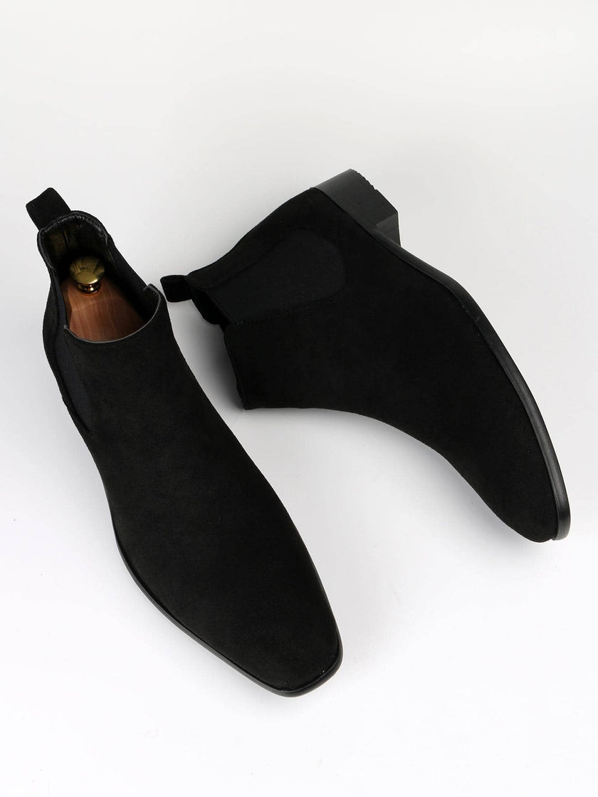 Minimalist Black Chelsea Boots - 5