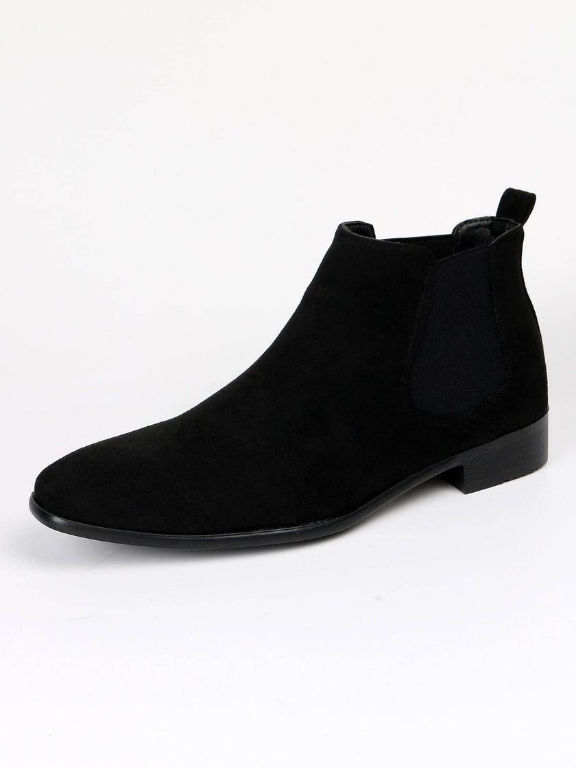 Minimalist Black Chelsea Boots - 7