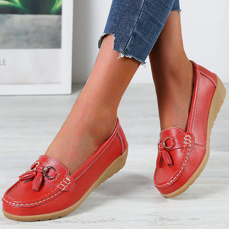 FJØRNA Comely Flex Orthopedic Loafer with black leather upper, cushioned sole, and stylish slip-on design.