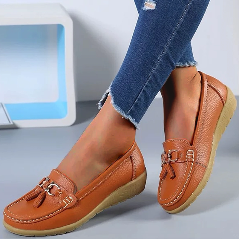 FJØRNA Comely Flex Orthopedic Loafer in sleek black leather with cushioned sole and classic slip-on design.