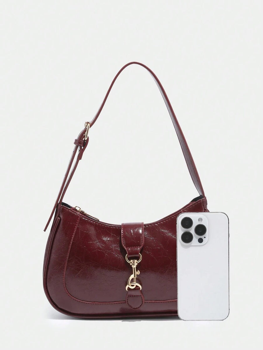 Chic Crescent Bag Burgundy