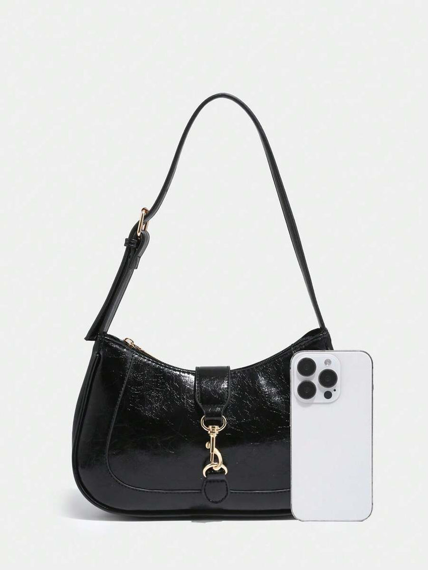 Chic Crescent Bag Burgundy