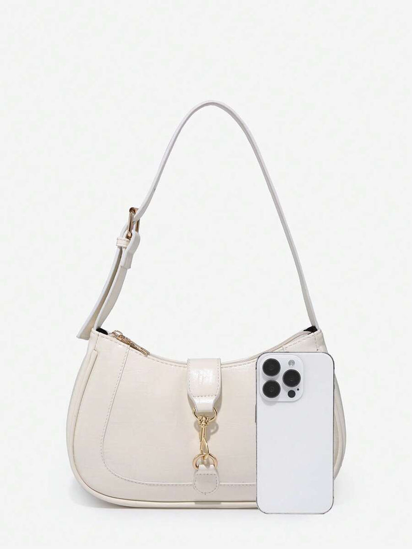 Chic Crescent Bag Burgundy