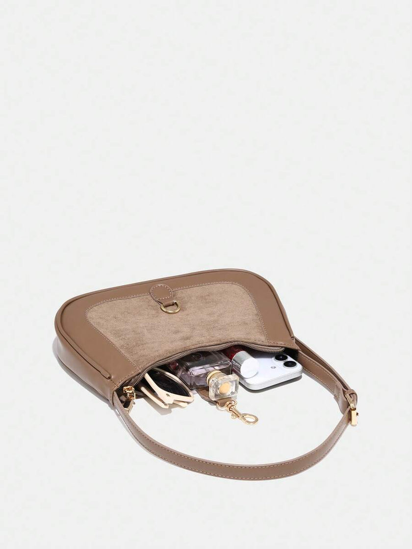 Chic Crescent Bag Burgundy