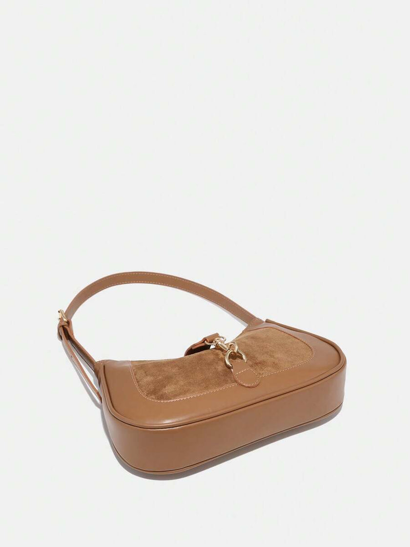 Chic Crescent Bag Burgundy