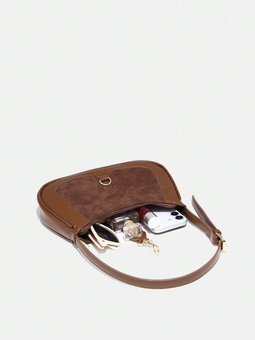 Chic Crescent Bag Burgundy