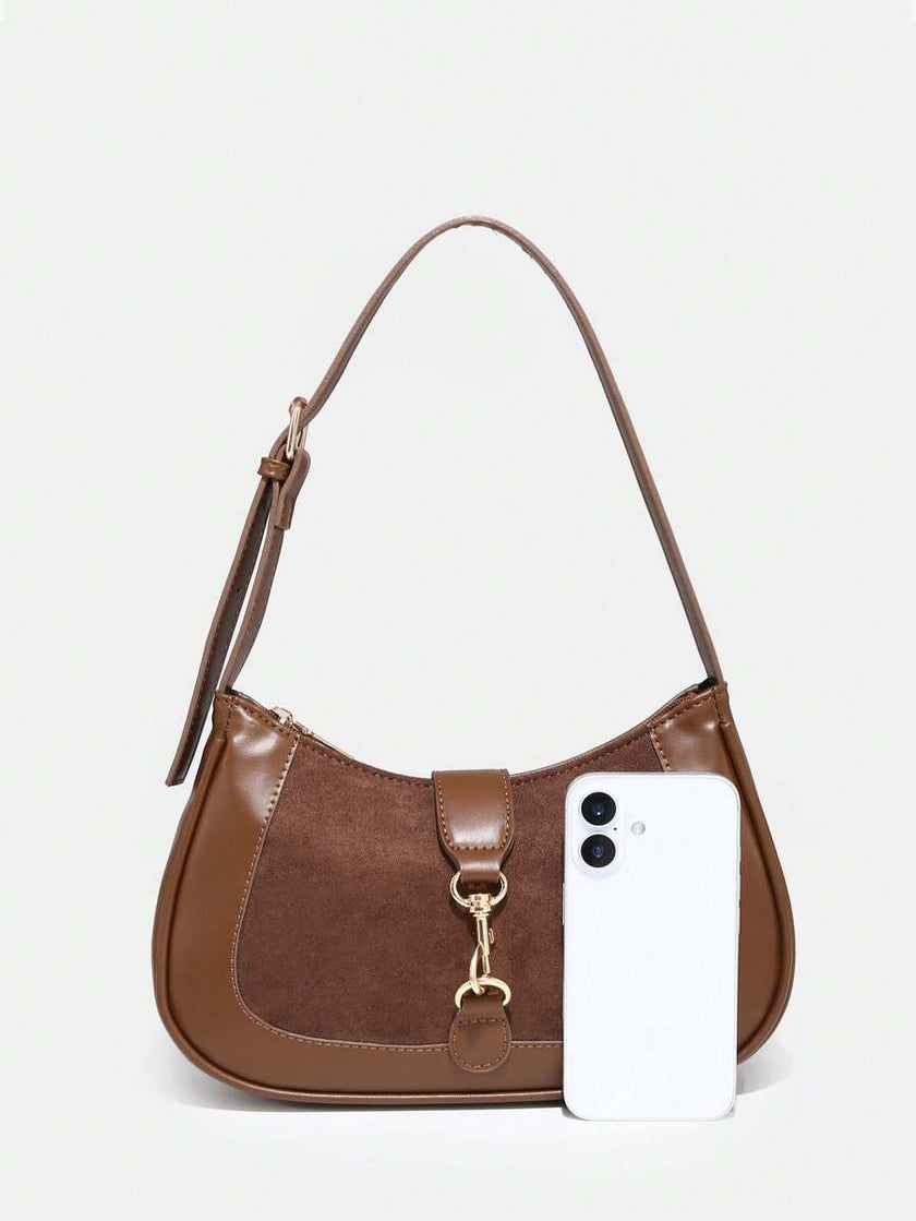 Chic Crescent Bag Burgundy