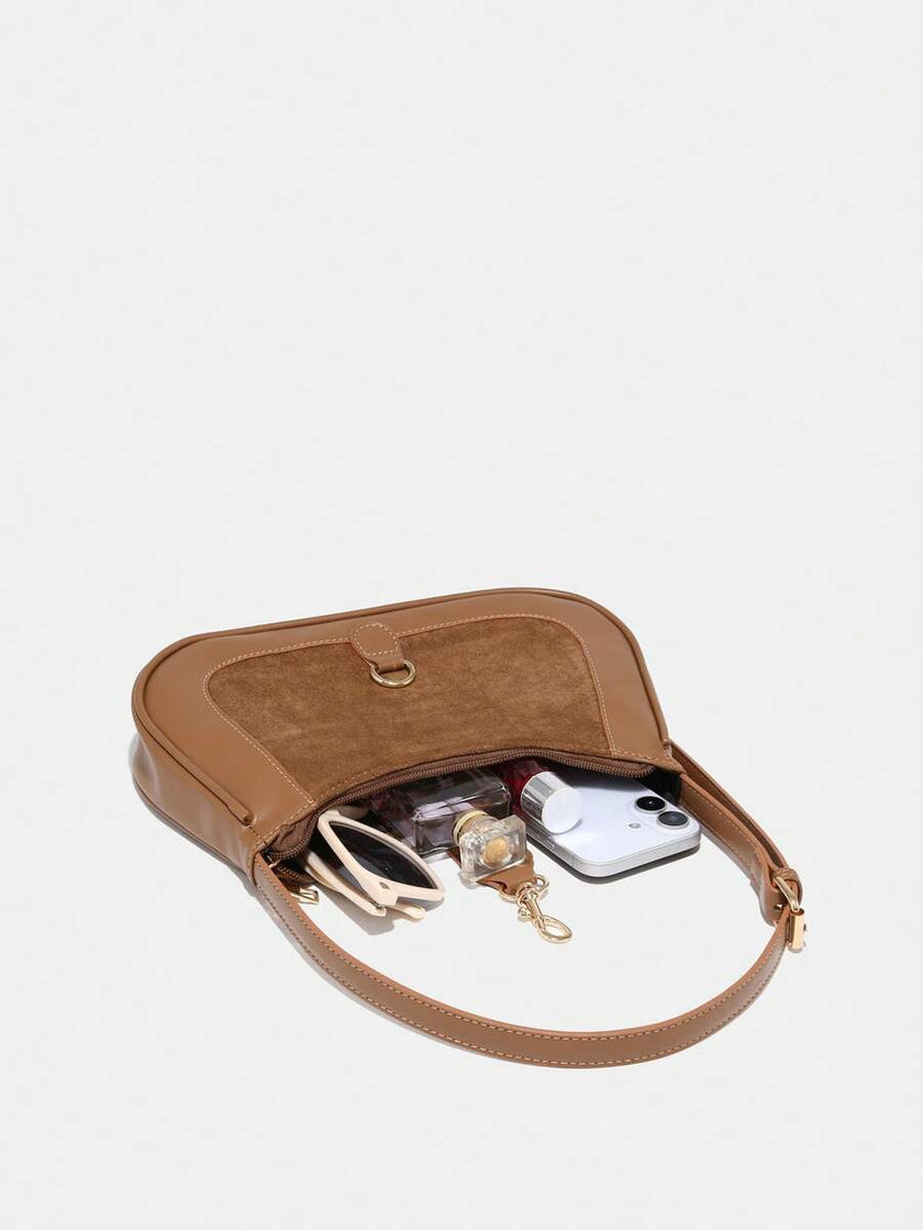 Chic Crescent Bag Burgundy