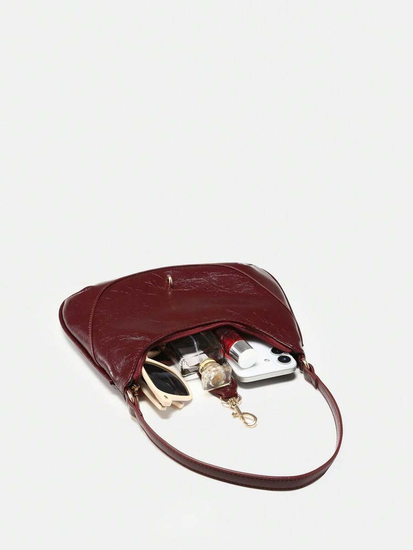 Chic Crescent Bag Burgundy