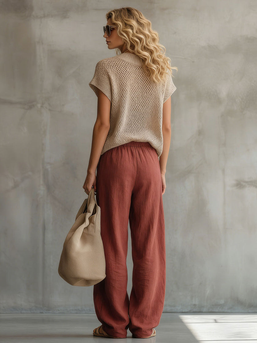 Khaki FJØRNA retro short-sleeve knitted T-shirt for women, close-up of the textured fabric and classic design.