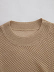 FJØRNA khaki retro short-sleeve knitted T-shirt for women, stylish casual top with a vintage-inspired design.