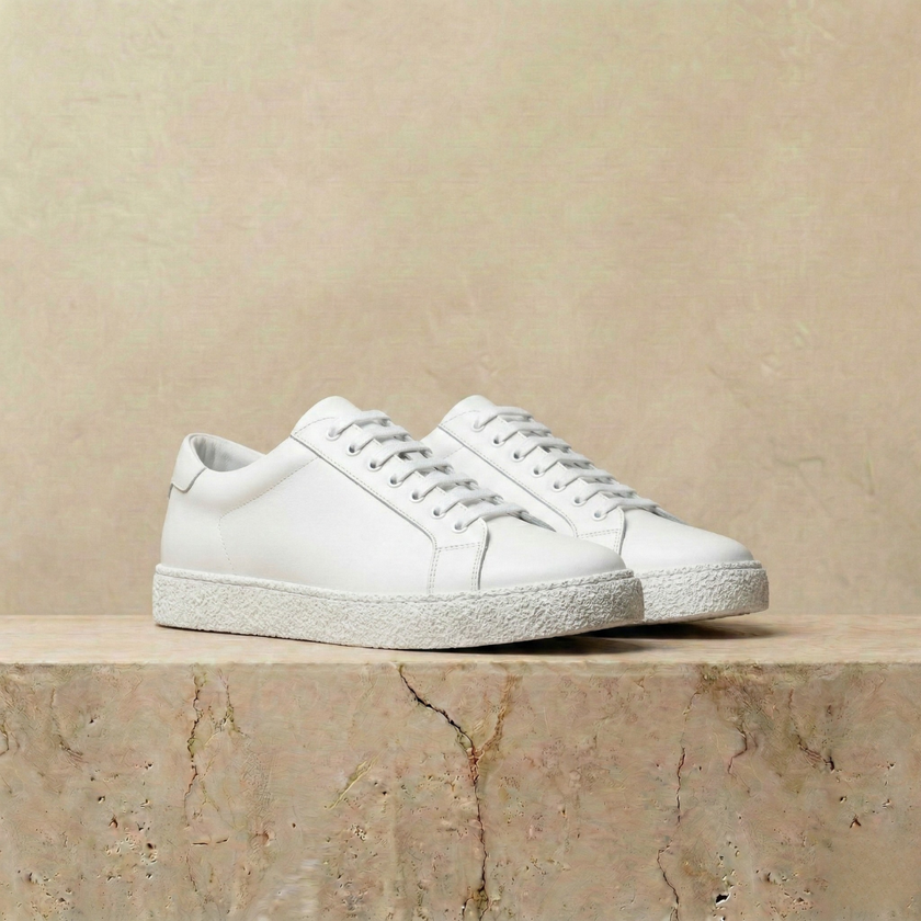 FJØRNA leather women's shoes with stylish design, featuring smooth leather and classic silhouette for versatile everyday wear.