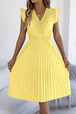 FJØRNA solid color V-neck sleeveless midi dress with lace trim and pleated skirt, casual and stylish for everyday wear.