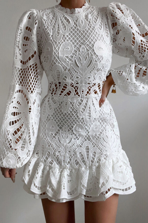 FJØRNA Hannah White Lace Dress, elegant sleeveless dress with intricate lace details, perfect for special occasions.