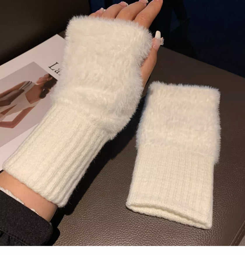 Plush Black Fingerless Gloves
