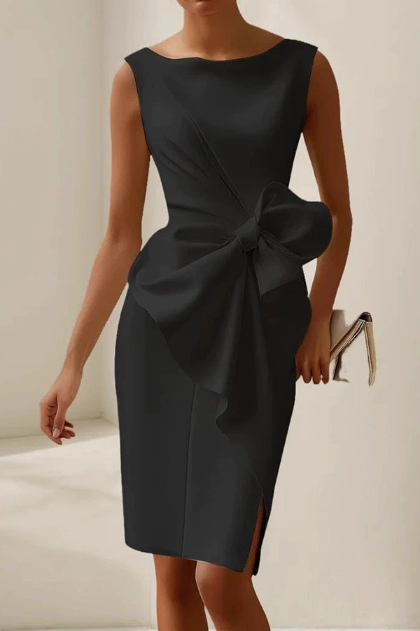 FJØRNA sleeveless knee-length mini dress with solid color bow decoration at round neckline, perfect for casual or semi-formal wear.