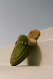 FJØRNA women’s plush fur mule slippers with slip-on design and stylish green exterior, featuring a cozy, luxurious lining.