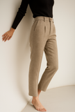 FJØRNA wool blend women's high waist tapered trousers, casual pants with a relaxed fit and tapered leg design.