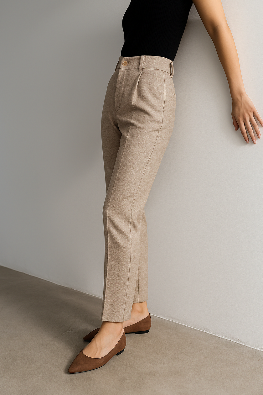 FJØRNA women's wool blend tapered high waist trousers, casual pants with a relaxed fit and stylish design.