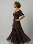 FJØRNA elegant off-shoulder midi dress for women, bodycon fit in a sleek and sophisticated design, perfect for formal occasions.