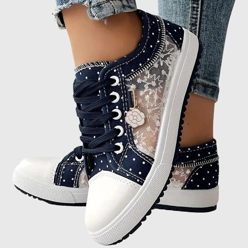 FJØRNA Elyana™ orthopedic sneakers with supportive design and cushioned sole, ideal for comfortable everyday wear.