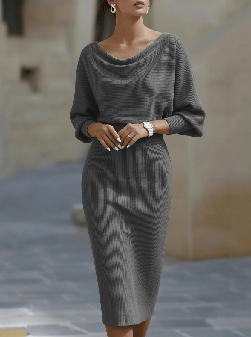 FJØRNA white dress with bat sleeves, waist-cinching design, elegant and fashionable for stylish occasions.