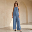 FJØRNA women's two-piece suit set with wide-leg sleeveless top and matching pants, stylish and modern for any occasion.