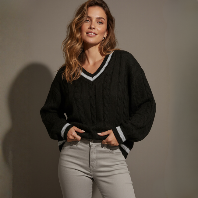 Contrast Trim Cable Knitted Sweater