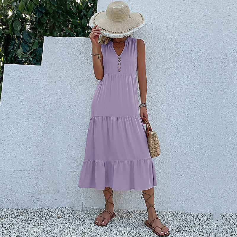 FJØRNA summer casual wedding dress, lightweight and elegant dress with floral pattern, suitable for outdoor wedding occasions.