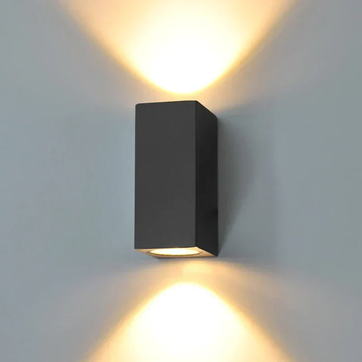 LumiereCiel | Utendørs LED Vegglampe - FJØRNA