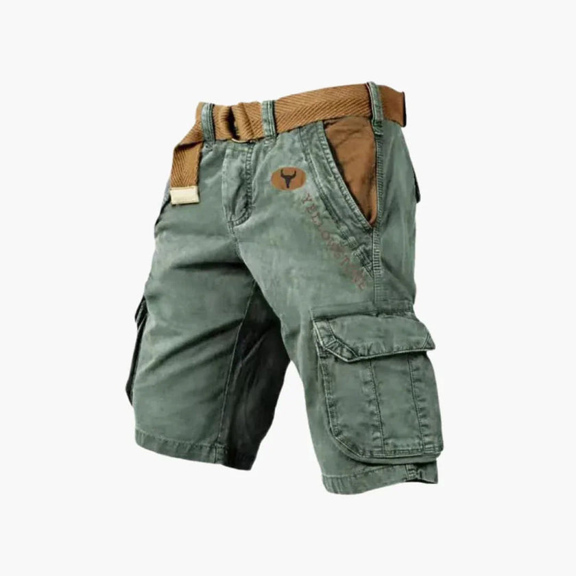 Men's FJØRNA cargo shorts with multiple functional pockets and ample storage, shown in a casual 3/4 length style.