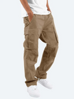 FJØRNA men's cargo pants in soft, comfortable material, featuring multiple pockets and a relaxed fit for everyday wear.