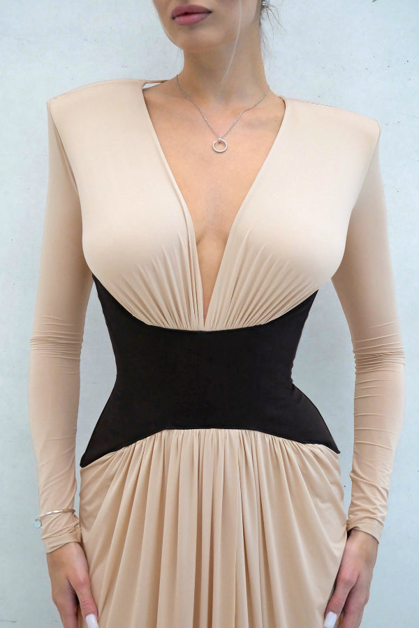 Color-blocked V-neck long-sleeve maxi dress by FJØRNA featuring a high slit and slim fit, elegant and stylish for formal occasions.