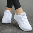 FJØRNA Brielle orthopedic walking shoes for women, stylish sneakers with supportive design and cushioned soles.