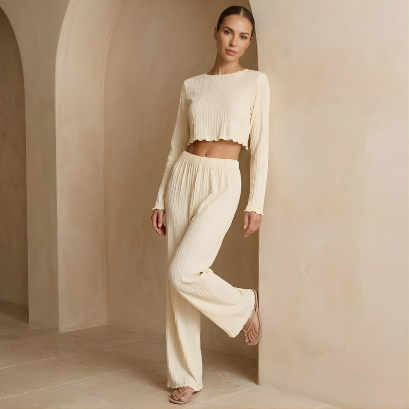 Women’s soft knit lounge co-ord set by FJØRNA, featuring a cozy matching top and pants for relaxed comfort.