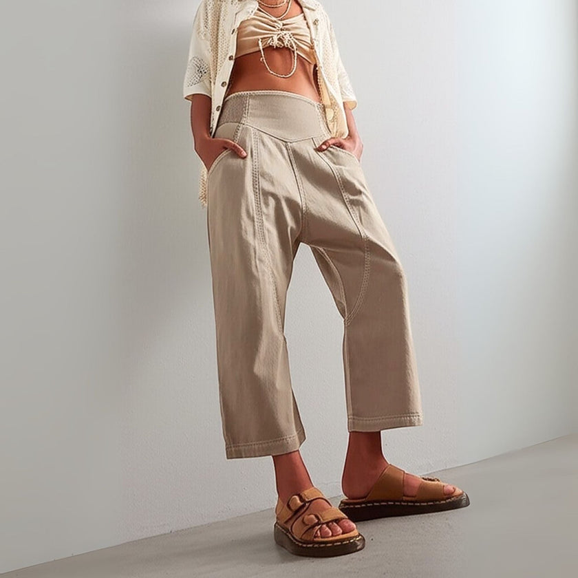 Women’s wide-leg denim jeans by FJØRNA, showcasing classic blue denim pants with a relaxed fit and stylish design.