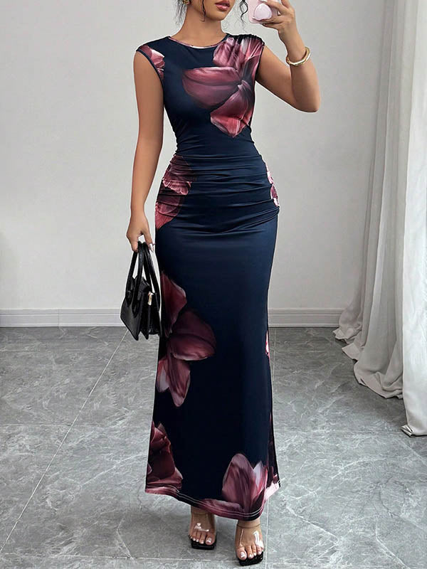 FJØRNA white sleeveless bodycon maxi dress with contrast color flower print and round neckline, perfect for summer occasions.