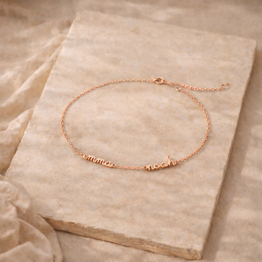 Gold personalised unisex jewellery ring with engraved design, crafted by FJØRNA. Ideal for custom gift or everyday wear.