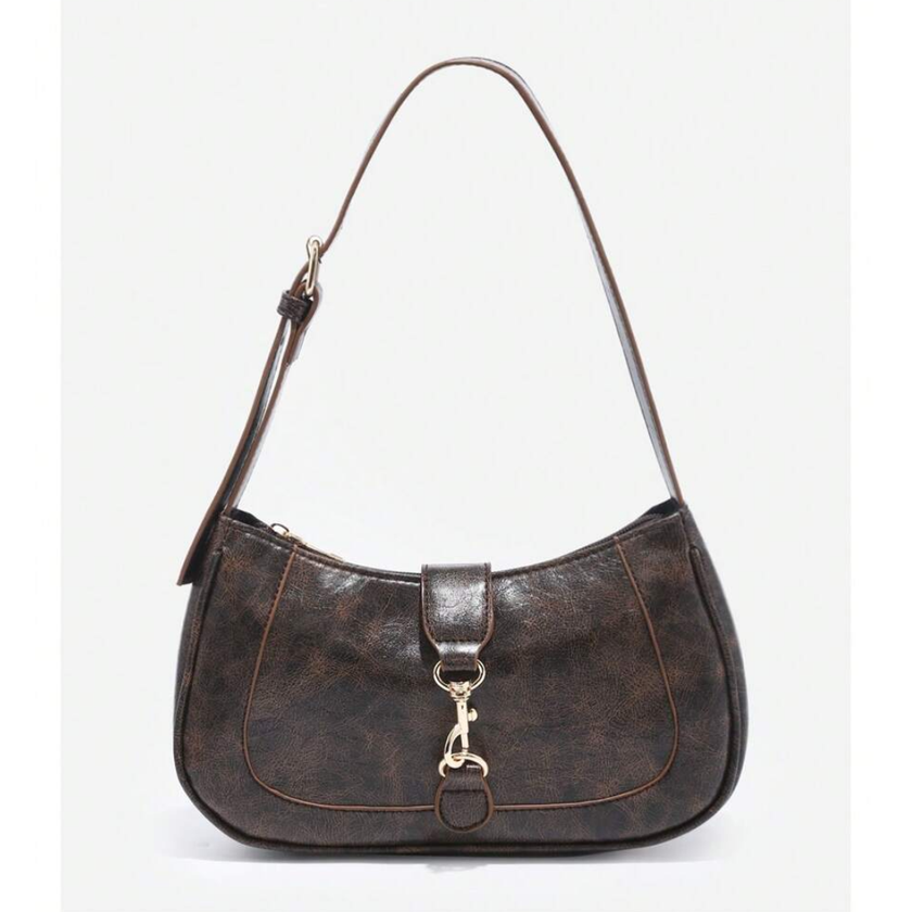 Chic Crescent Bag Burgundy